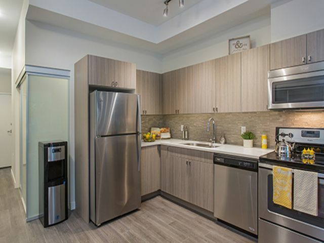 Lynn Creek Apartments - Photo 5