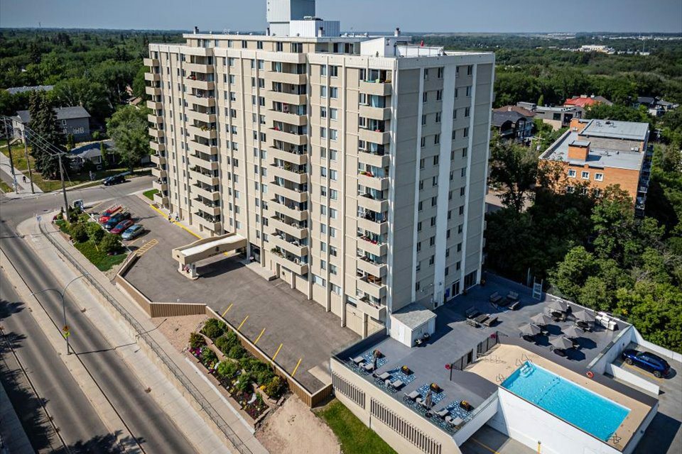 Victoria Place Apartments - Photo 36