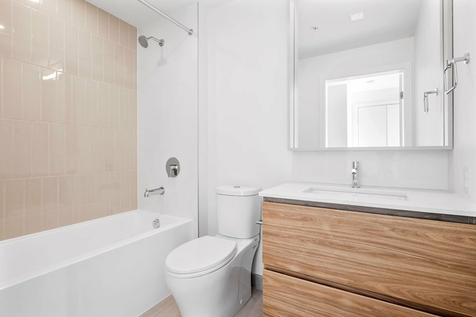Yarrow and Aster East Village Apartments - Photo 9