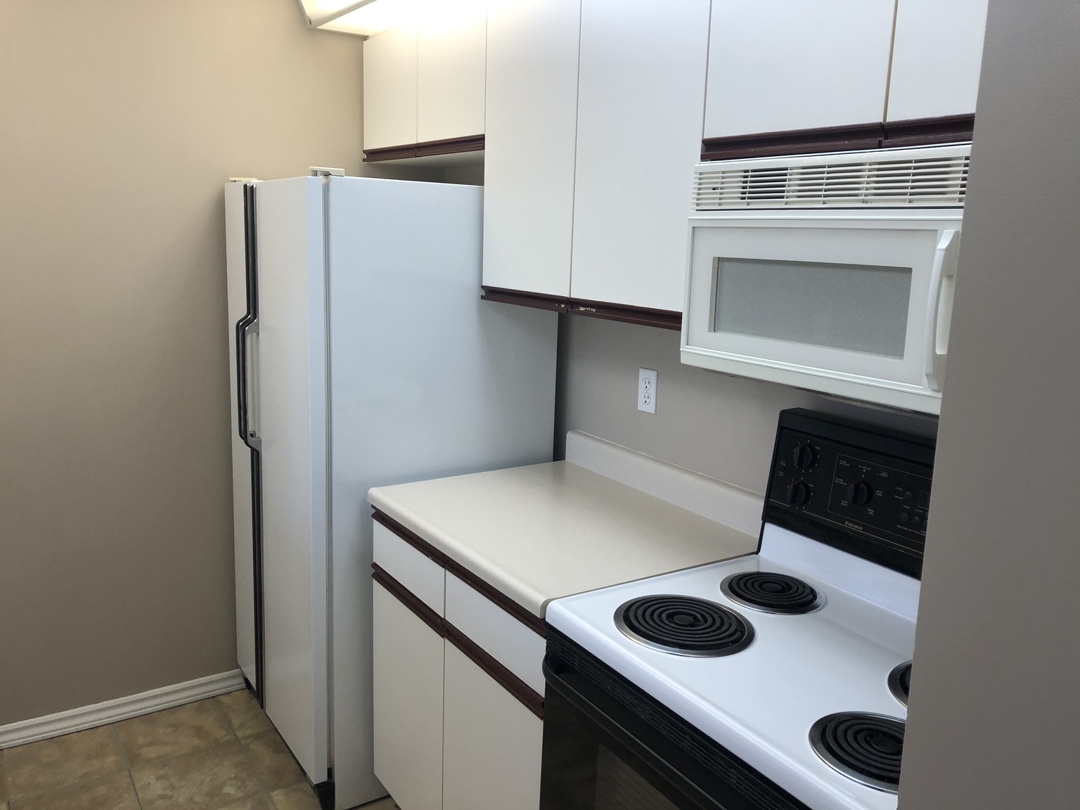 (PN0295) The Pointe Uptown- - Photo 4