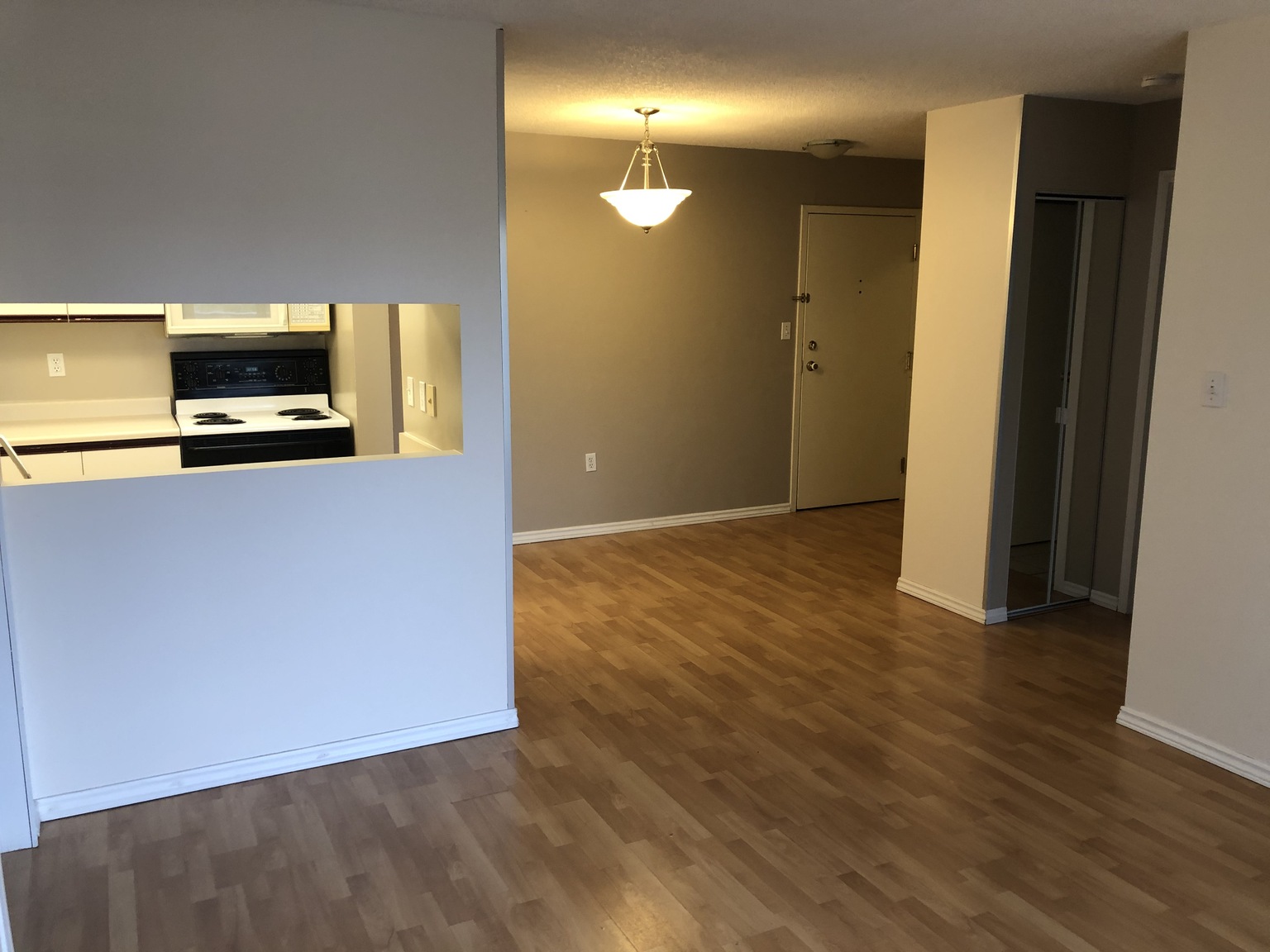 (PN0295) The Pointe Uptown- - Photo 8