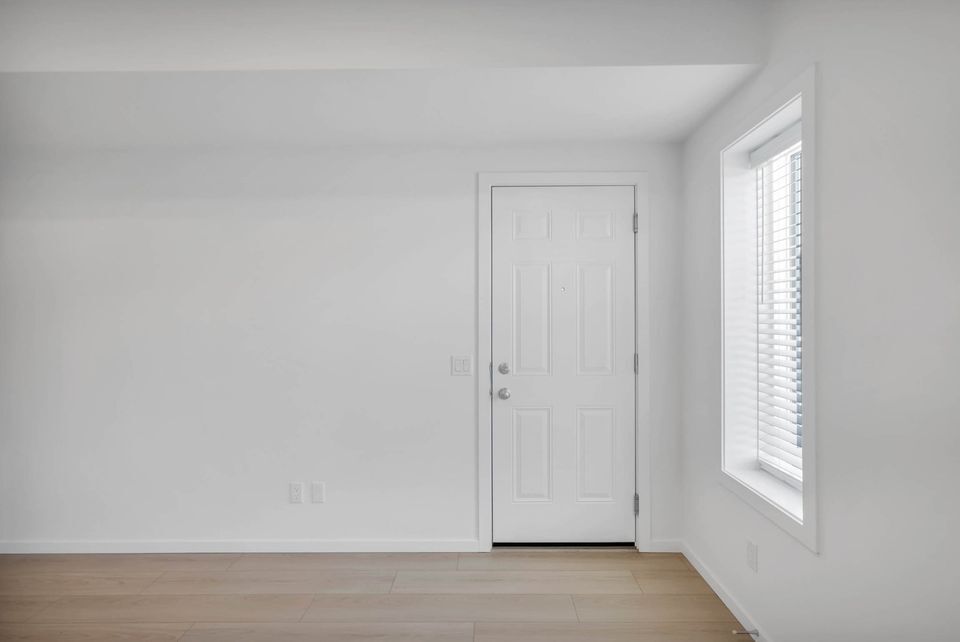 (PN495-2) Modern 1 Bedroom Basement Suite in Walker Lakes - Photo 10