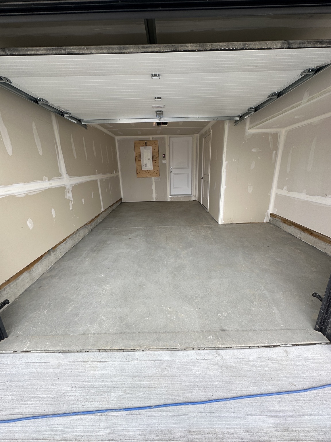 (PN 0053) Modern Living in the Heart of Aster - Brand New 2 Bed + Den Townhouse! - Photo 4