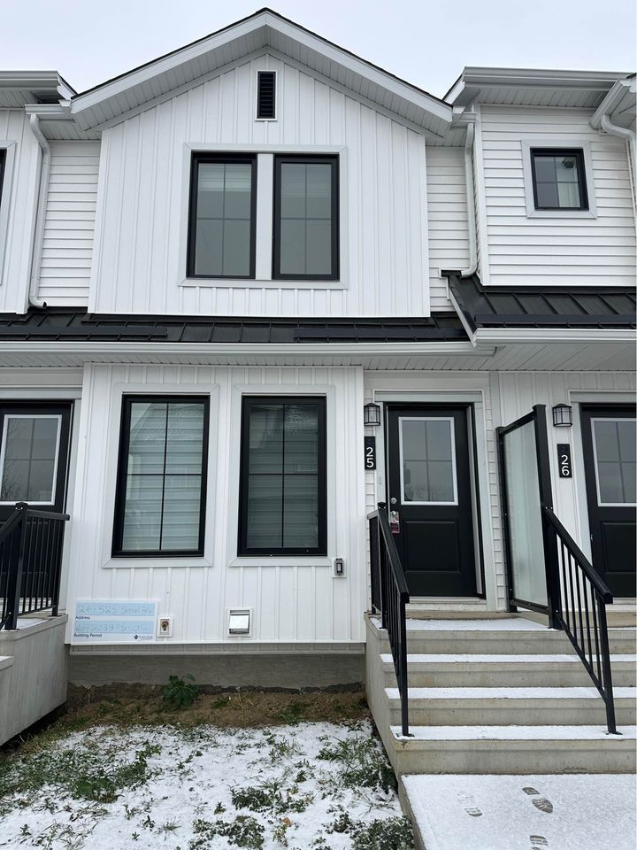 (PN1226 ) Newly constructed 2-Bed, 2-Bath Duplex with Balcony - Photo 2