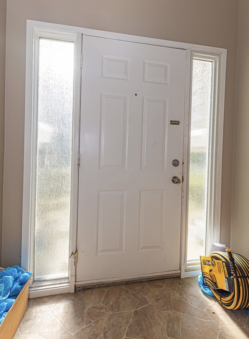 (PN1272-1)Huge Pet-Friendly Pet-Friendly 3 Bed, 1.5 Bath Main Floor Suite - Photo 32