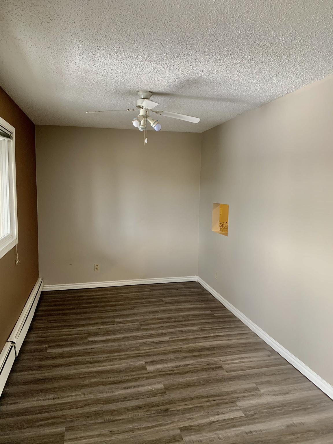 Spacious 2 Bdrm 1 Bath (PN0230) - Photo 7