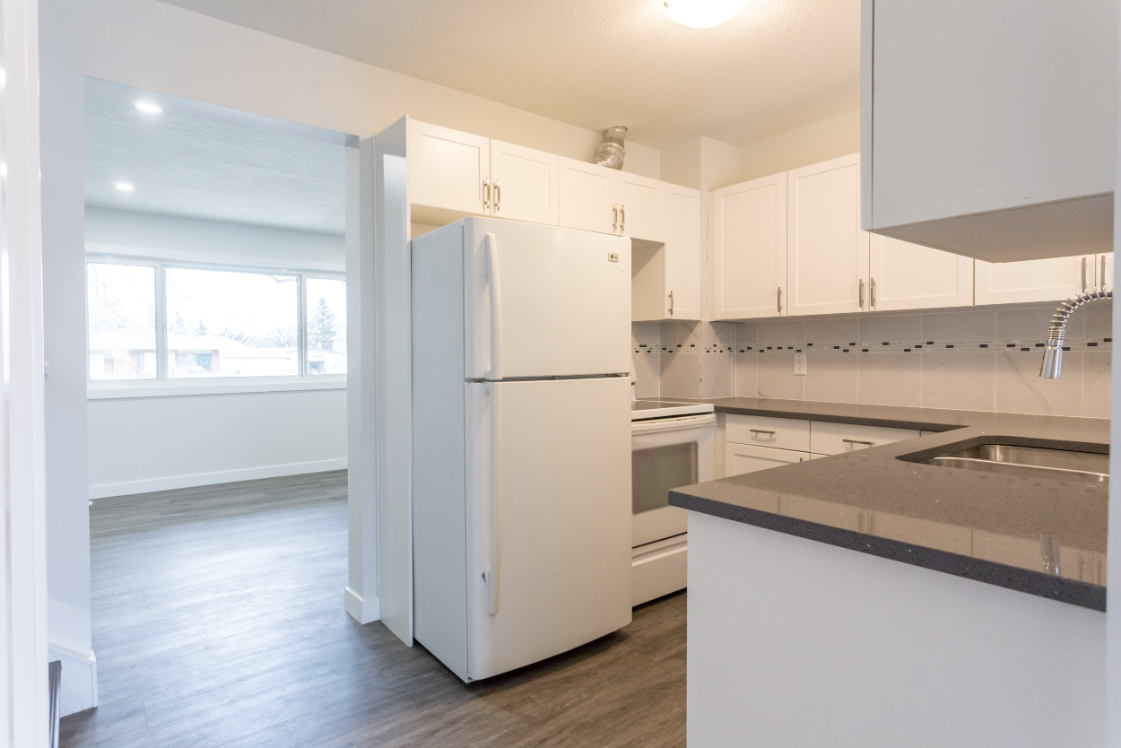 (PN 987-1) Newly Renovated 3 Bedroom Duplex in Westwood - Photo 25