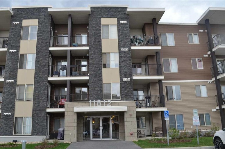 Top Floor Corner Unit!