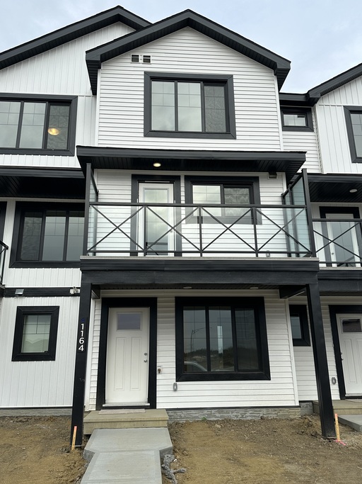 (PN 0053) Modern Living in the Heart of Aster - Brand New 2 Bed + Den Townhouse!