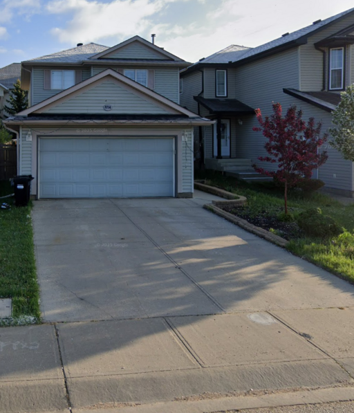 Beautiful 4 Bedroom Home for Rent in Ellerslie (PN1168)