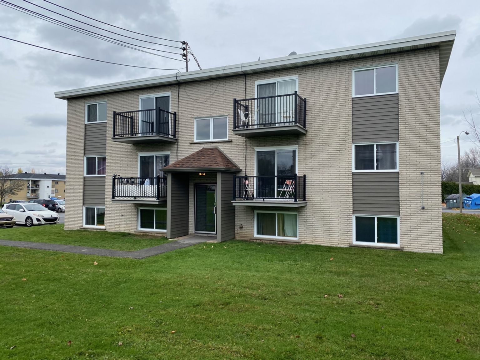 Picture Fpr Rent Rentals.ca Appartements, maisons, condos, logements à louer à Granby