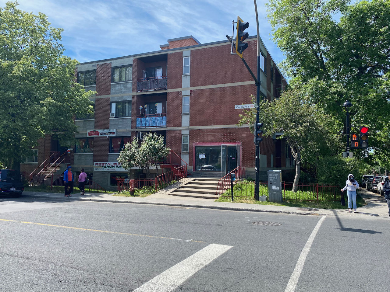 Studio and onebedroom apartments Next to Plamondon Metro! Rehabitat Inc