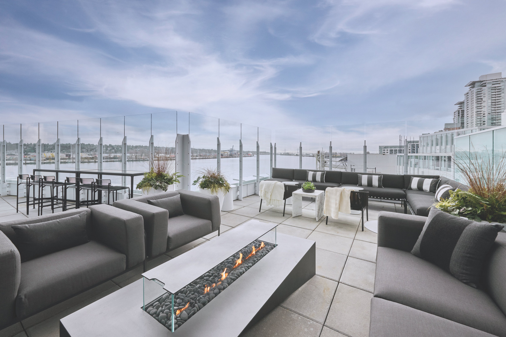 Pier West - Photo 26