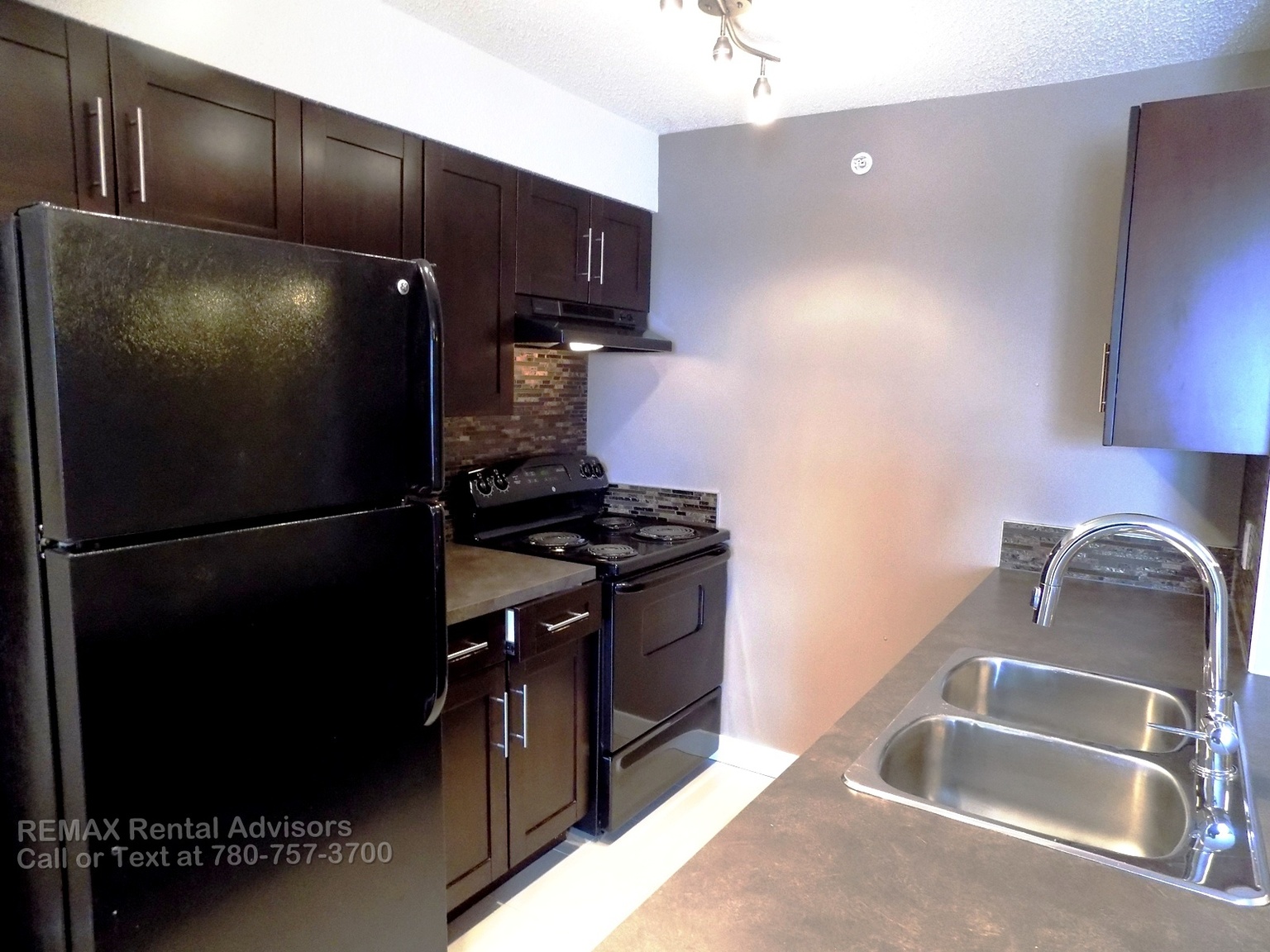 #414 11812 22 Avenue Southwest - Photo 2