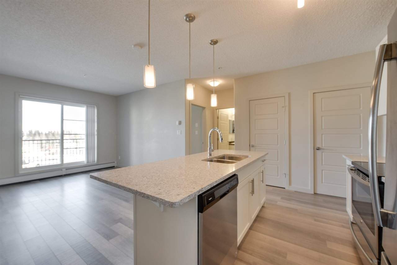 #204 1144 Adamson Drive Southwest