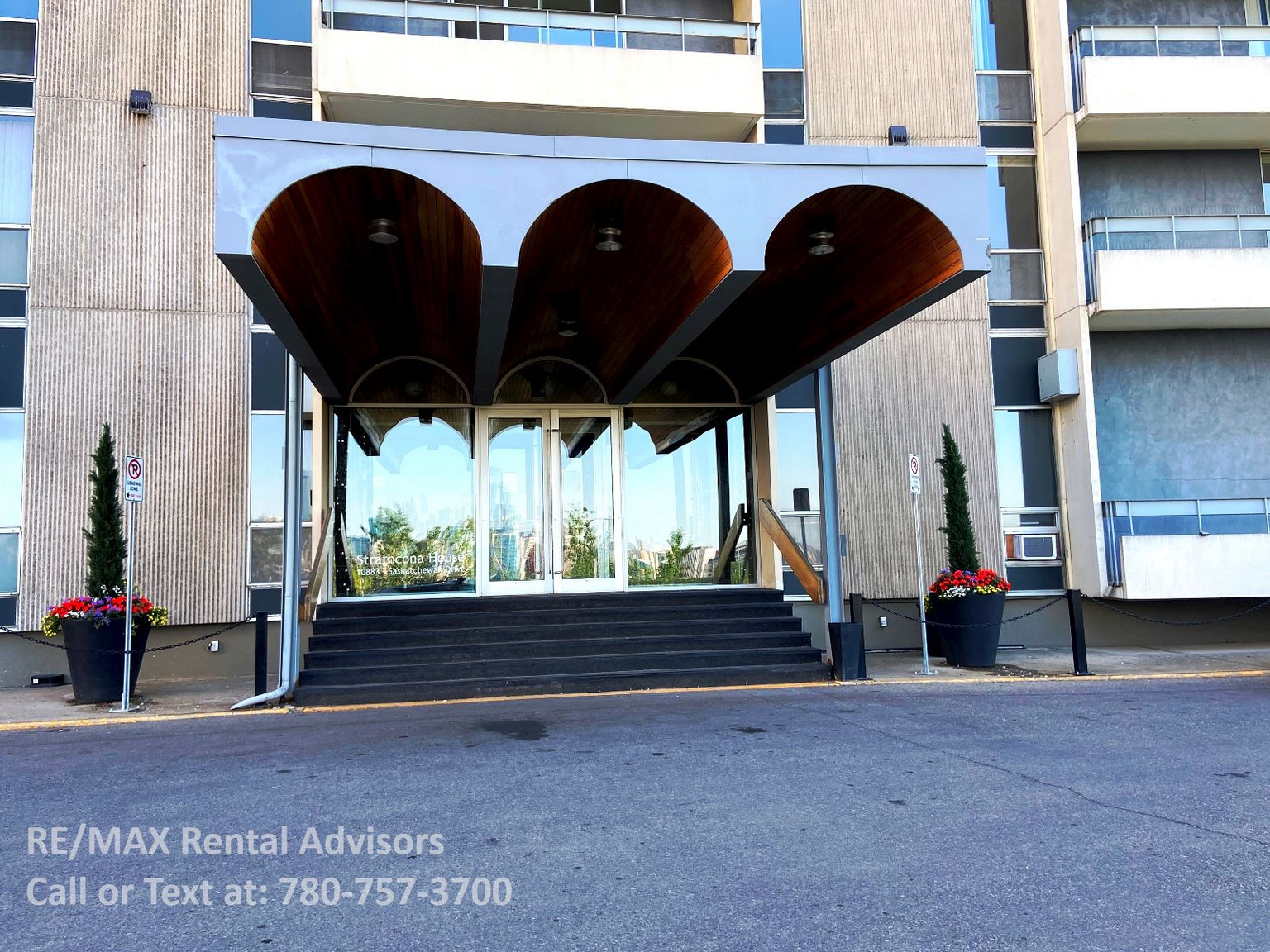 #101 10883 Saskatchewan Drive Northwest - Photo 2