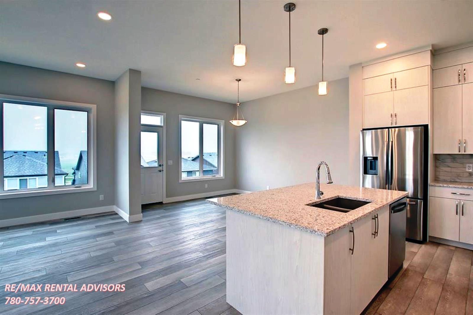 UPPER 143 Lucas Terrace Northwest - Photo 7