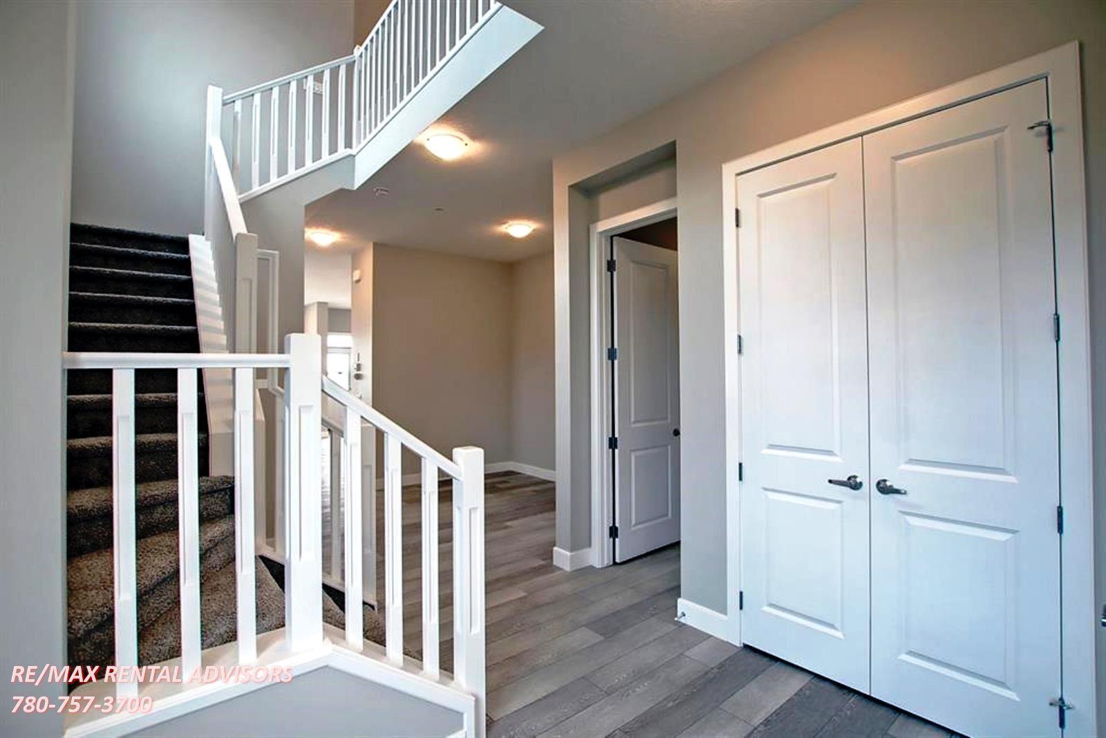 UPPER 143 Lucas Terrace Northwest - Photo 11