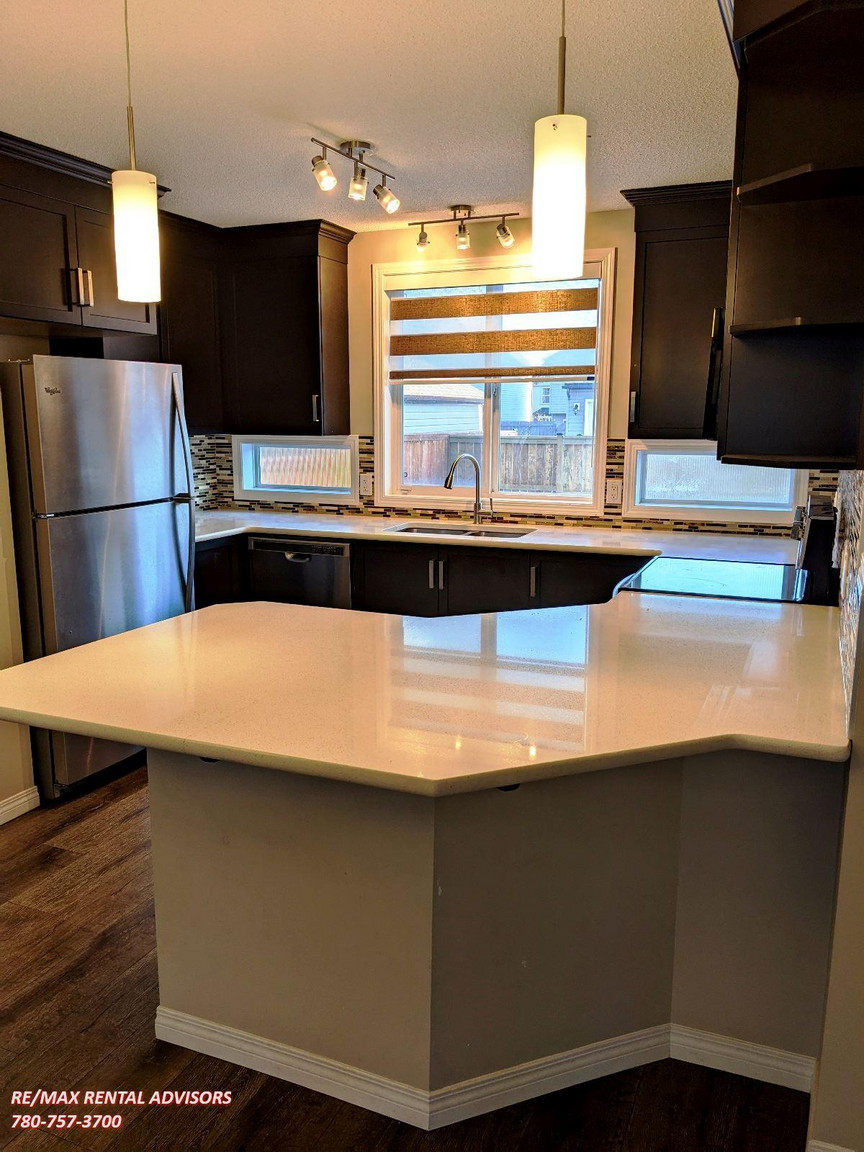 58 Cranford Bay Southeast - Photo 3