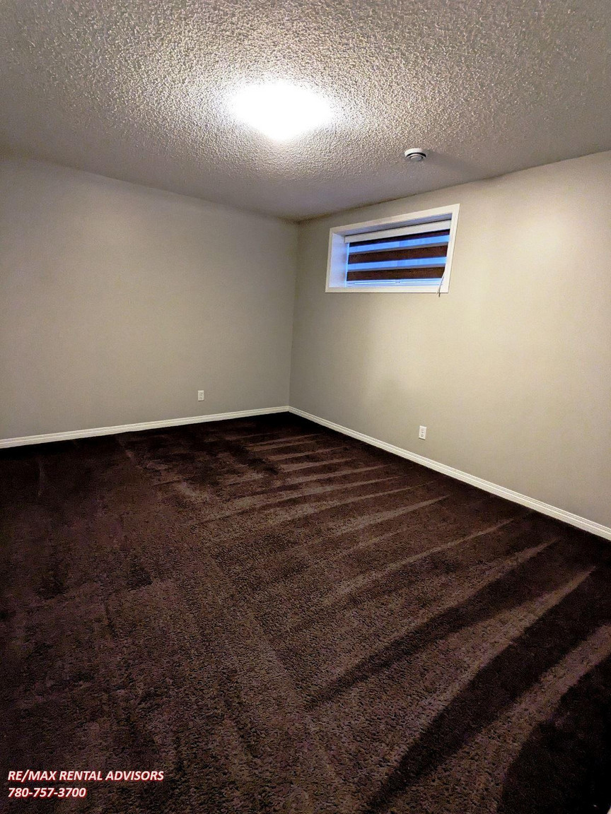 58 Cranford Bay Southeast - Photo 10