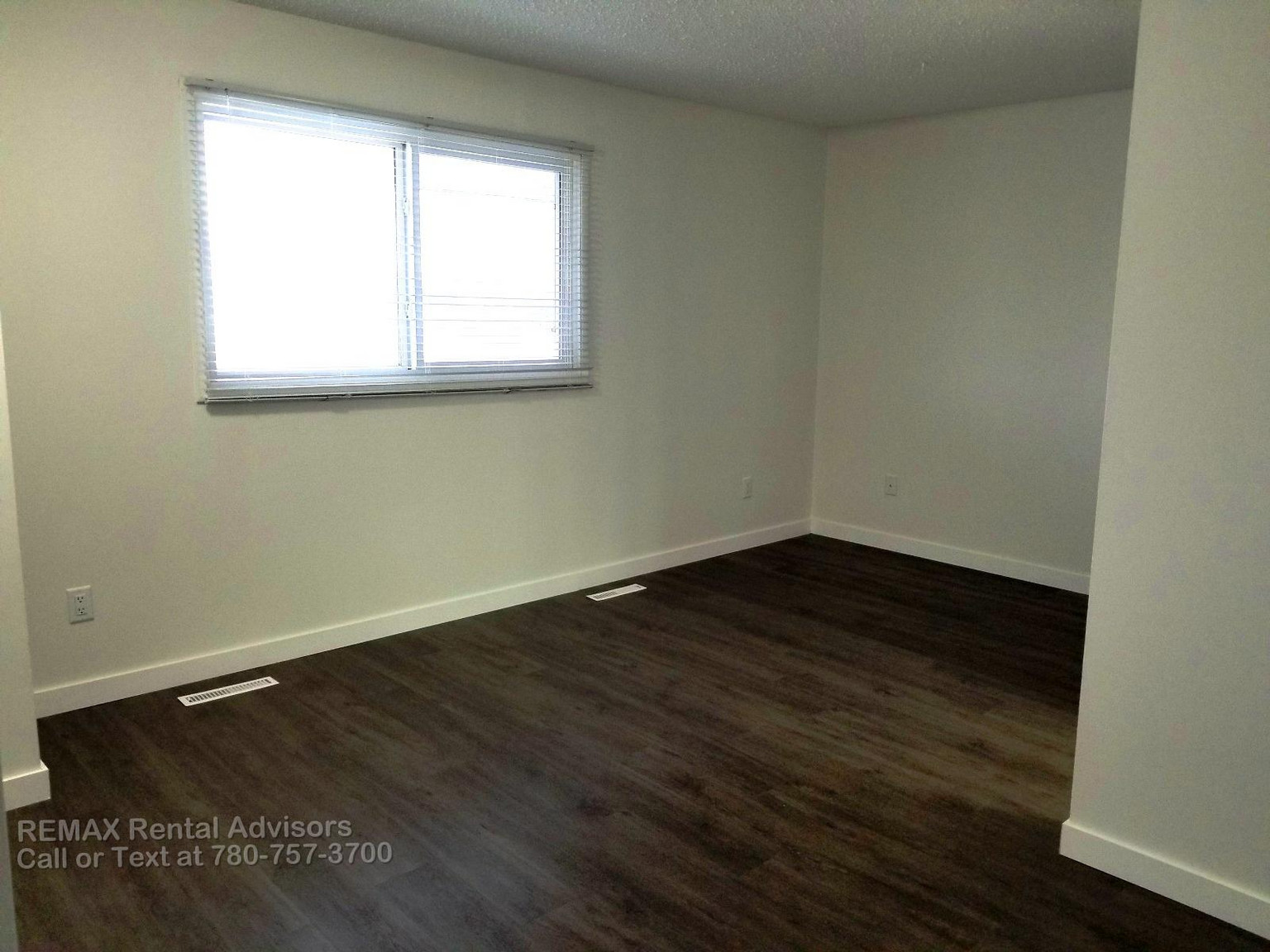 #201 1396 Knottwood Road East Northwest - Photo 9