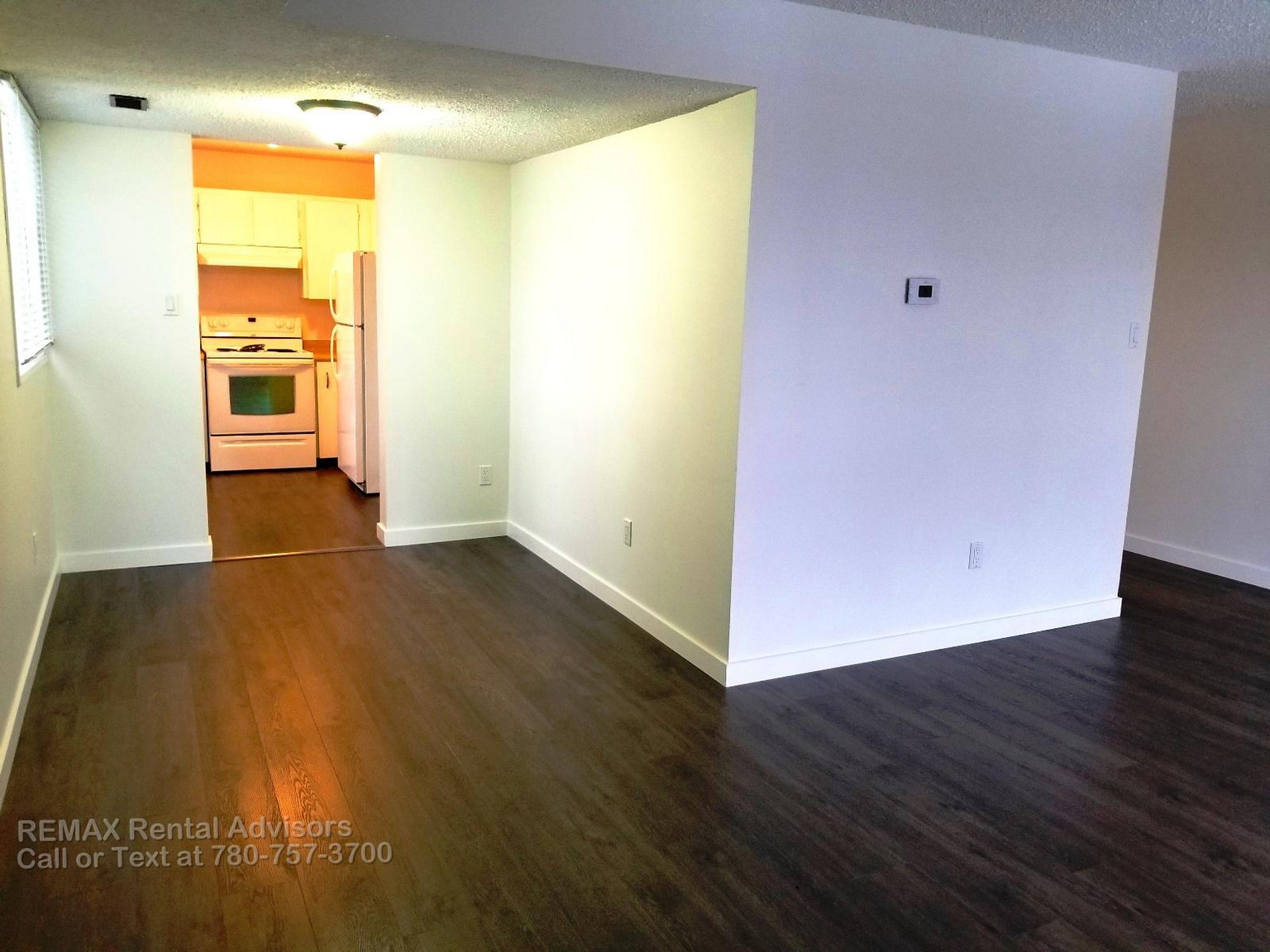 #201 1396 Knottwood Road East Northwest - Photo 3
