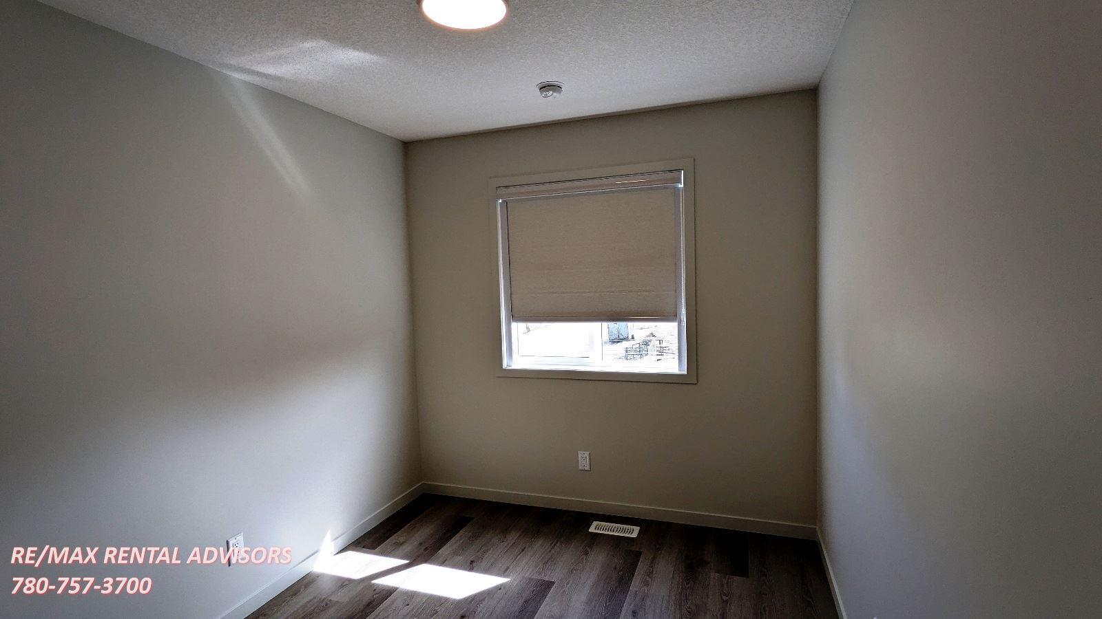 223 Magnolia Drive Southeast - Photo 8