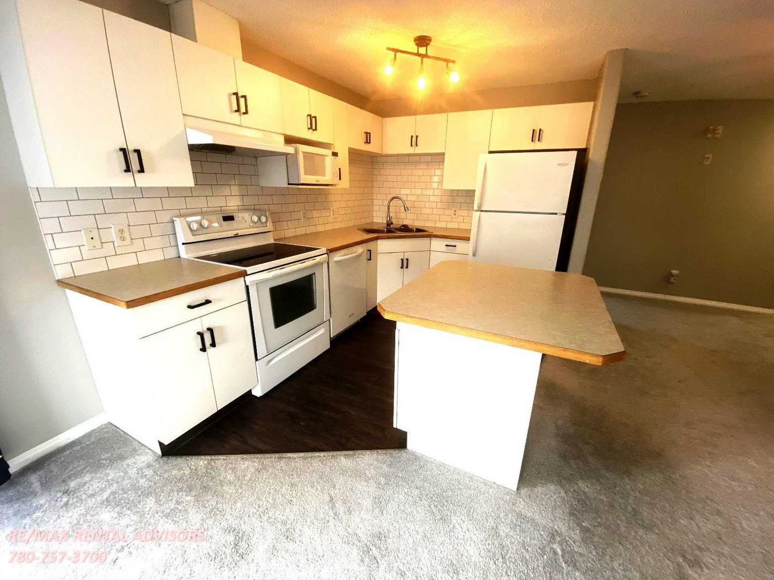 #412 11325 83 Street Northwest - Photo 4