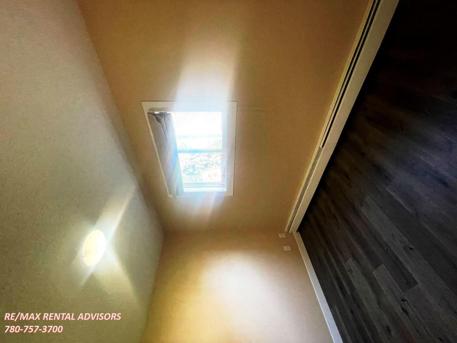 #105 10917 109 Street Northwest - Photo 14