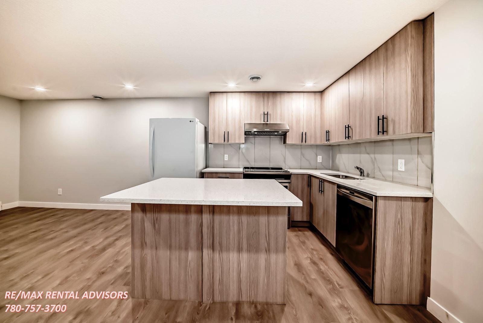 BSMT 404 Lucas Boulevard Northwest - Photo 2