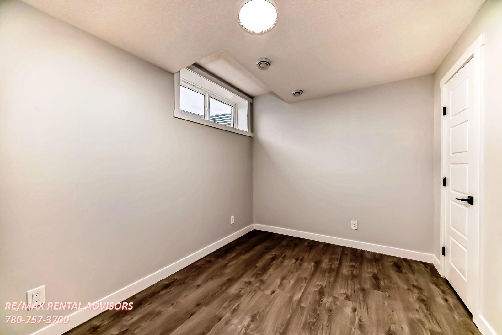 BSMT 404 Lucas Boulevard Northwest - Photo 11