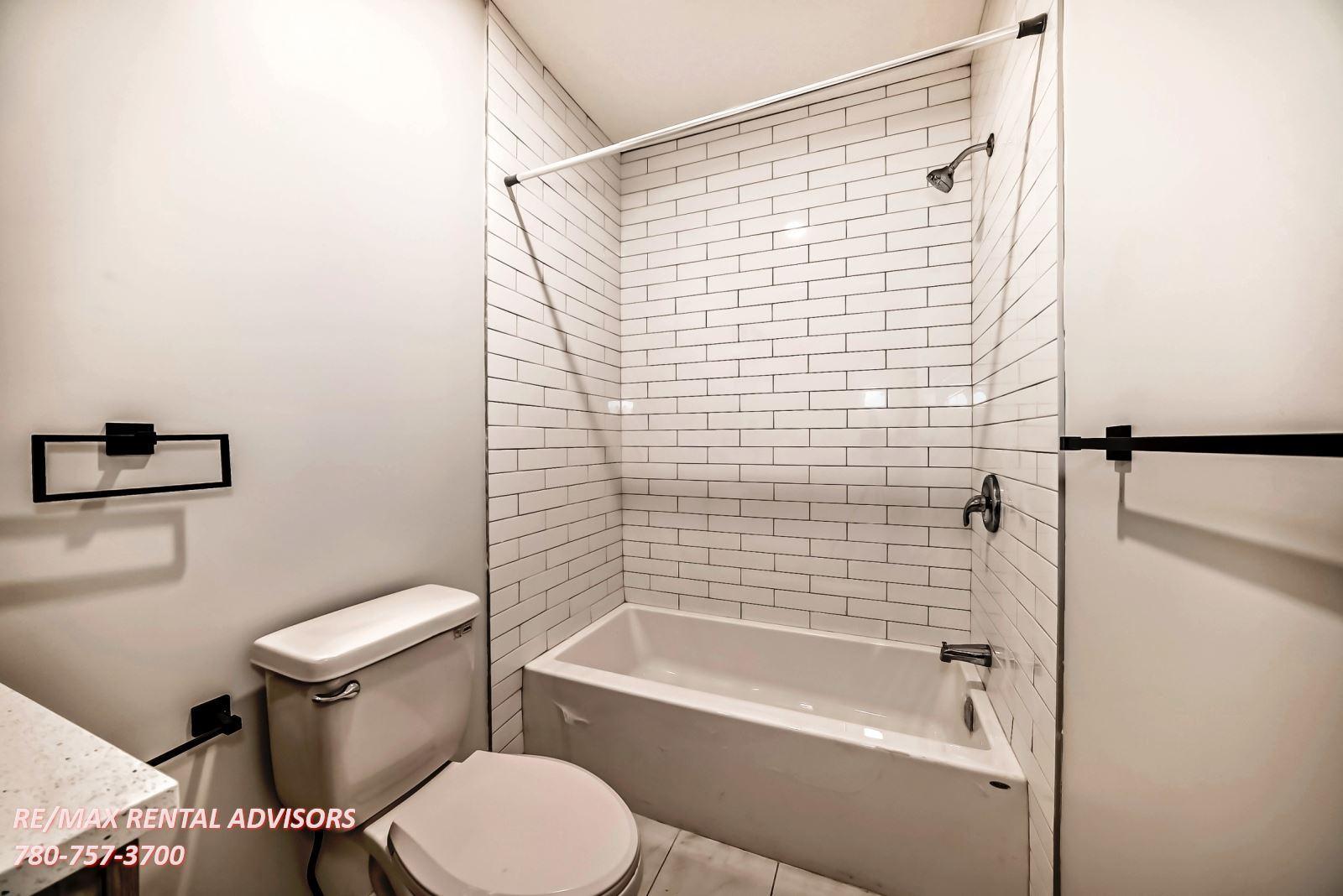 BSMT 404 Lucas Boulevard Northwest - Photo 13