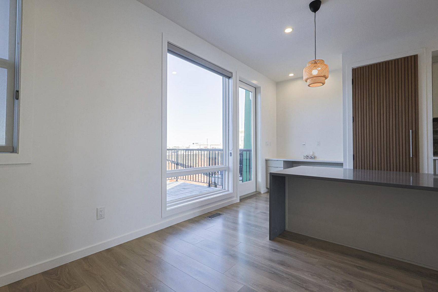 1704 Keene Crescent Southwest - Photo 12