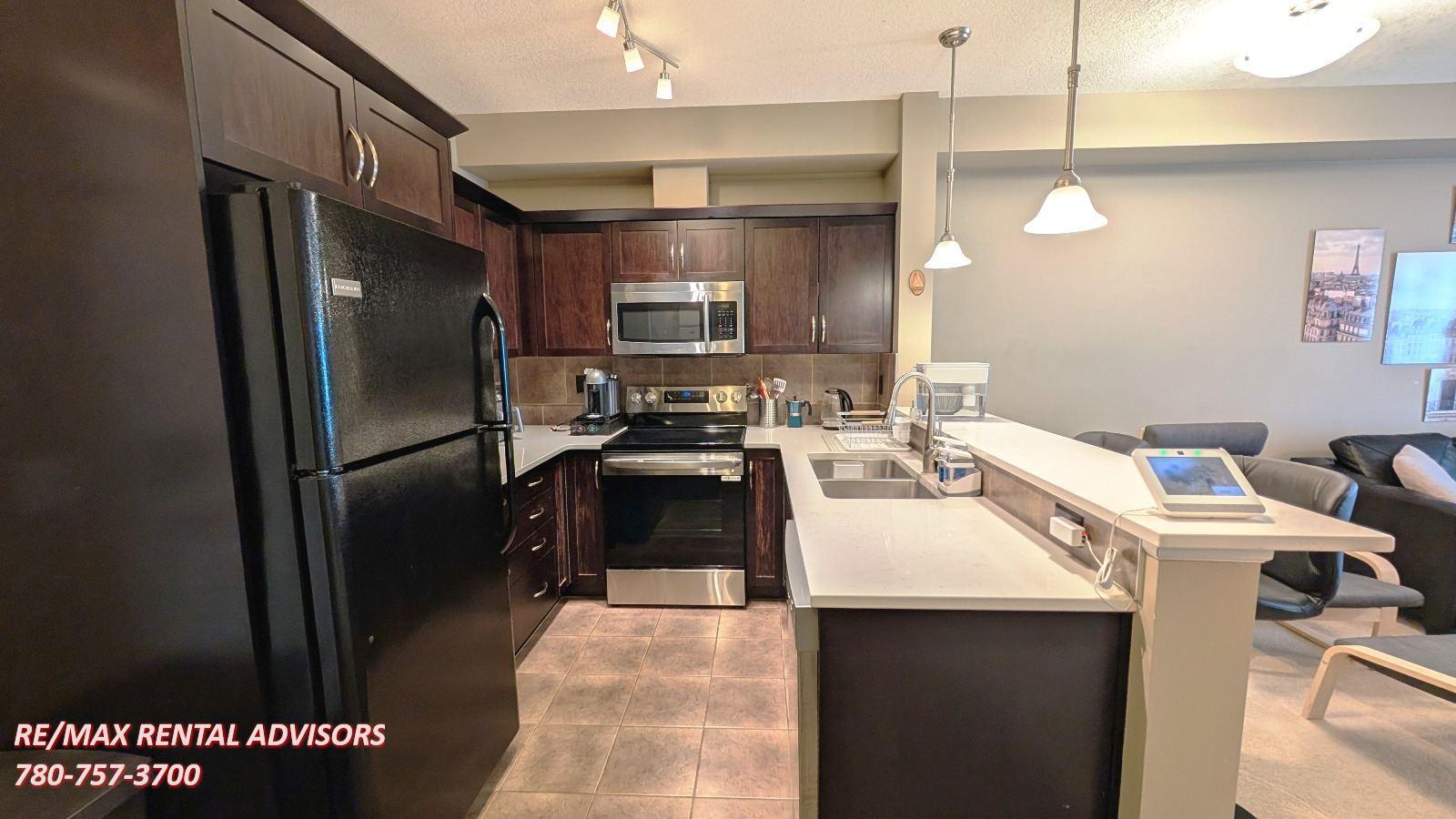  #4403 31 Country Village Manor Northeast - Photo 3