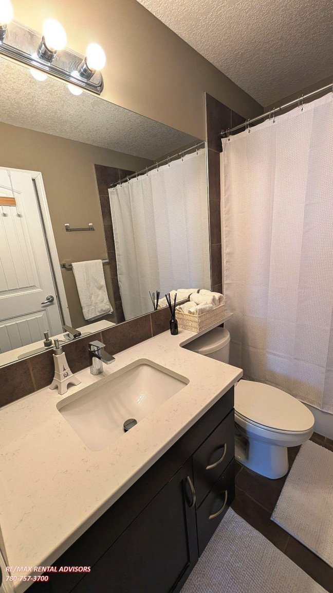  #4403 31 Country Village Manor Northeast - Photo 13
