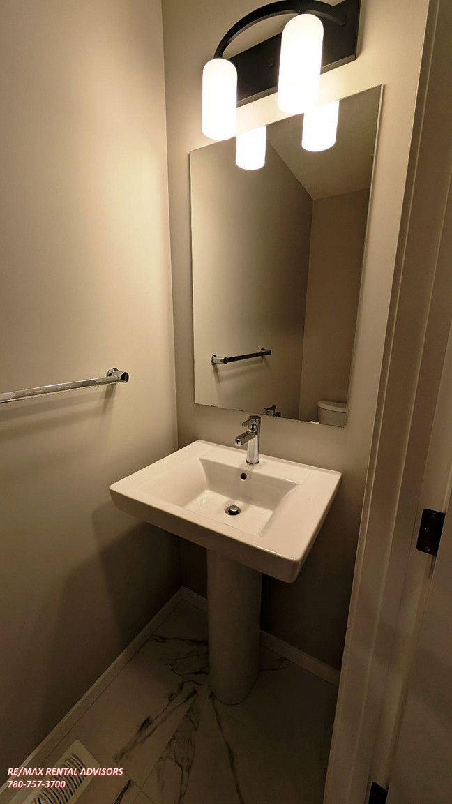  11 Carringford Road Northwest - Photo 11