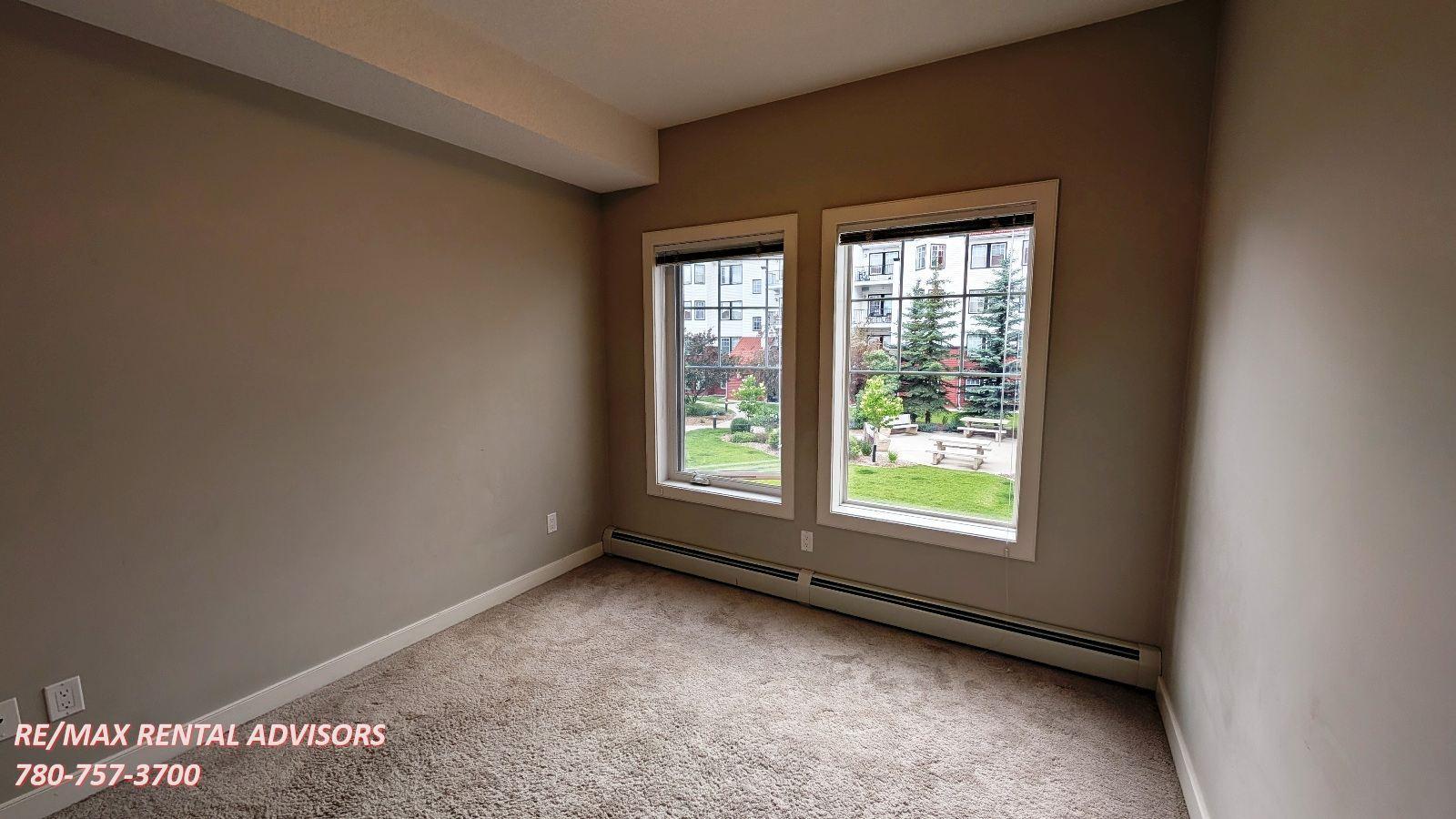 #235 20 Royal Oak Plaza Northwest - Photo 8