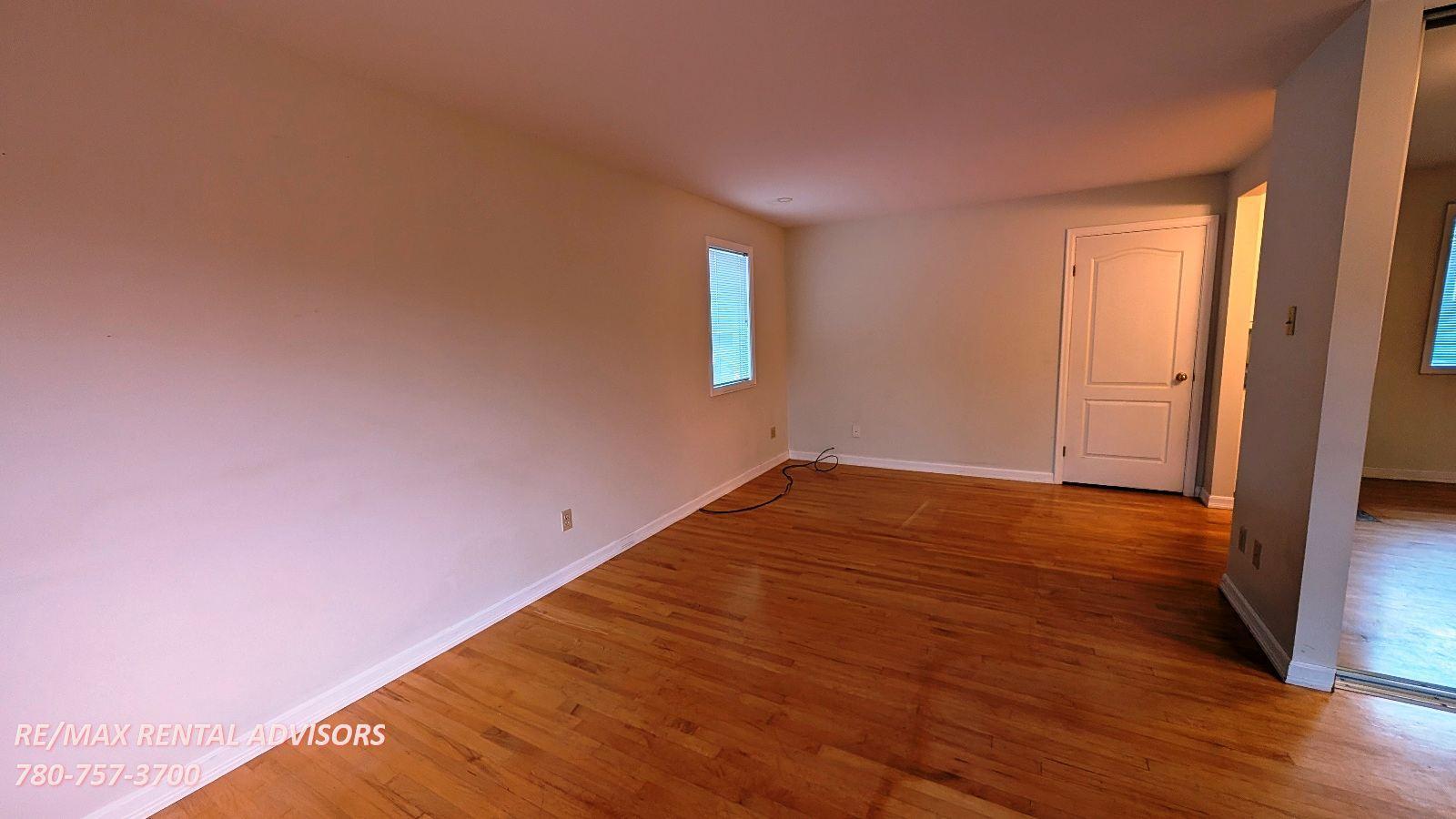  1732 23 Avenue Northwest - Photo 7