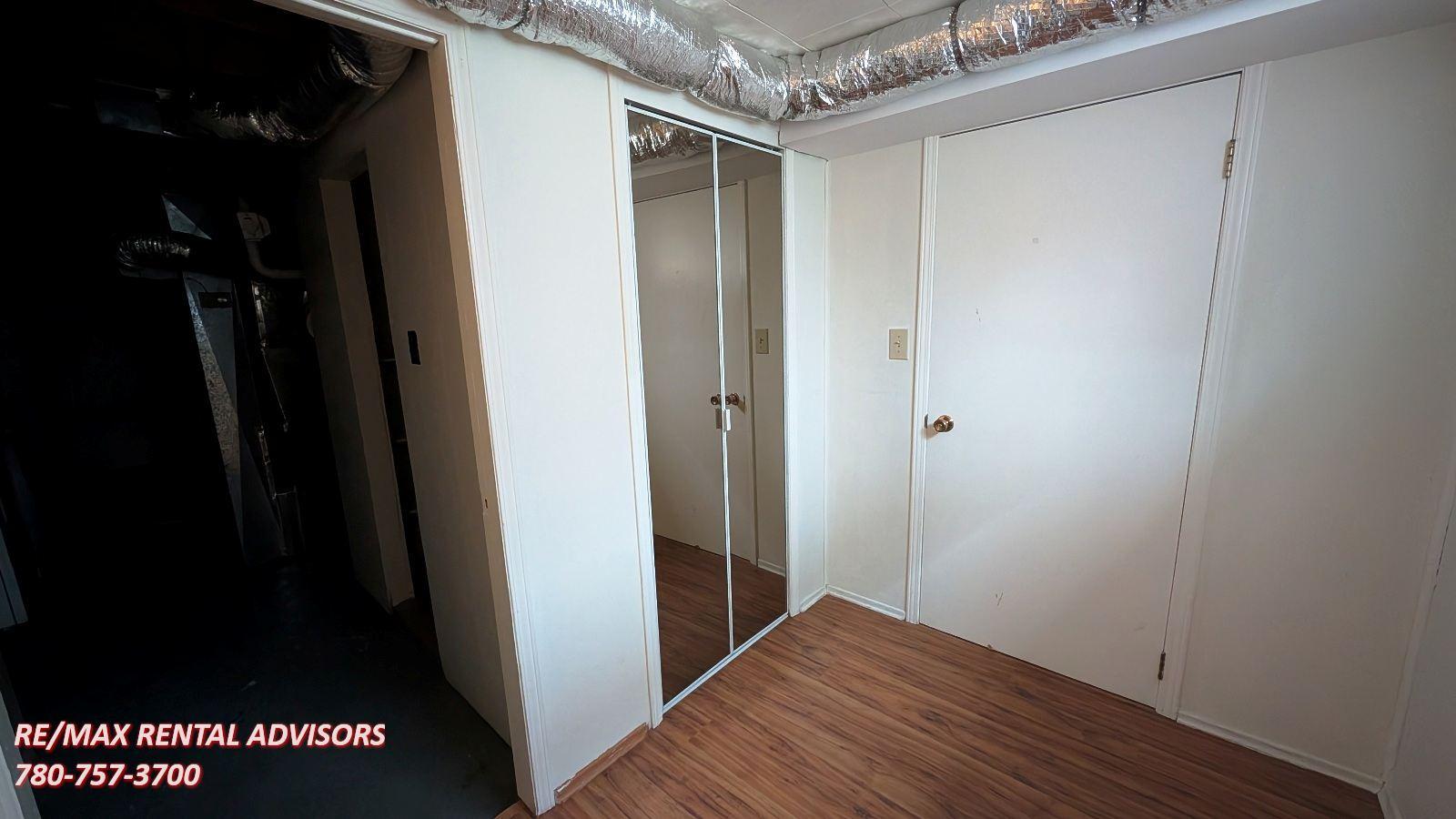  1732 23 Avenue Northwest - Photo 11