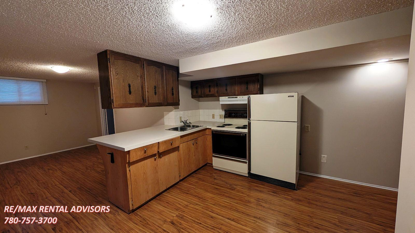 1732 23 Avenue Northwest - Photo 14