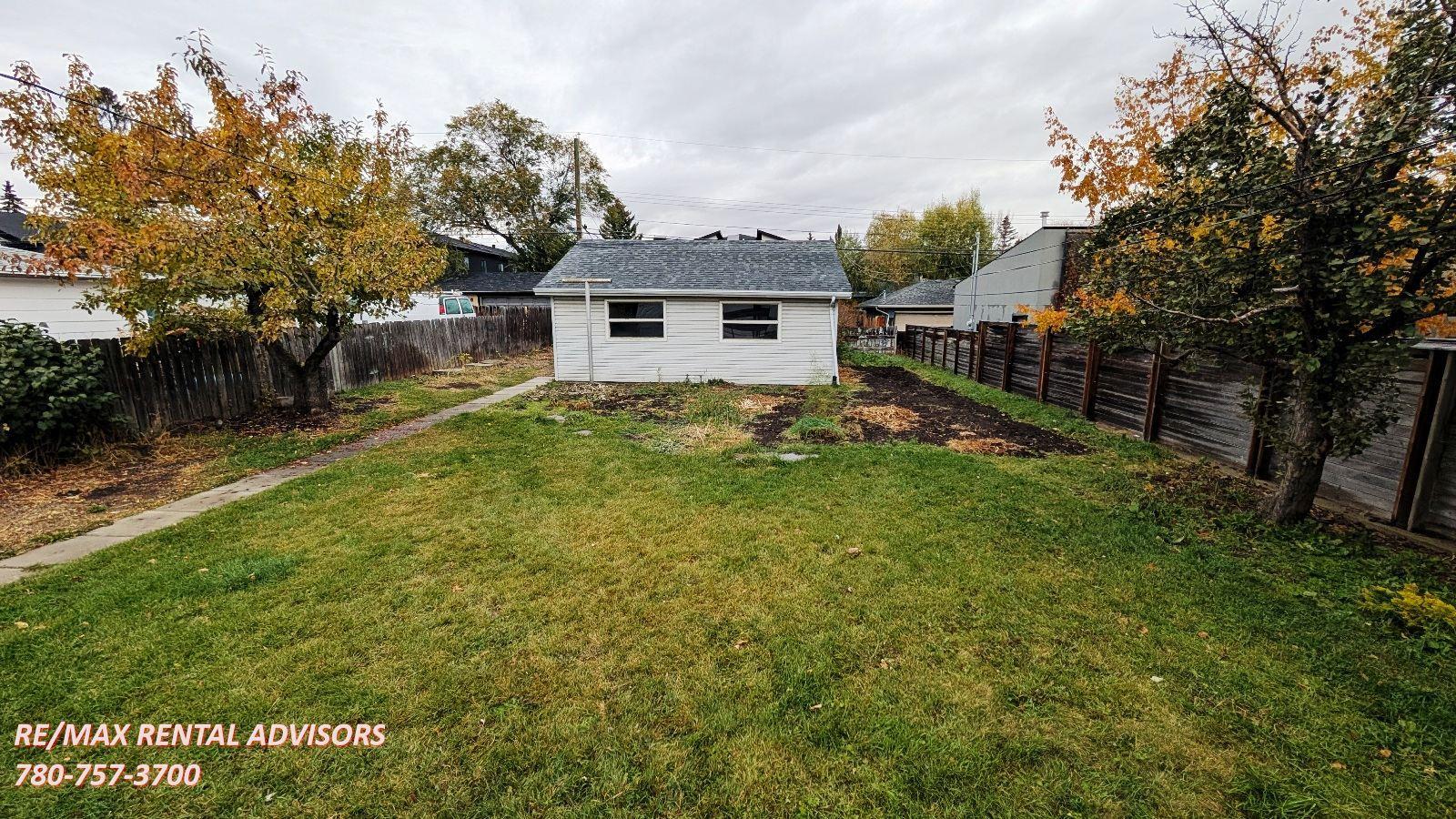  1732 23 Avenue Northwest - Photo 23