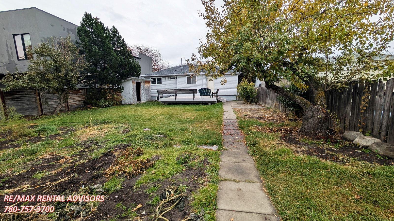  1732 23 Avenue Northwest - Photo 25