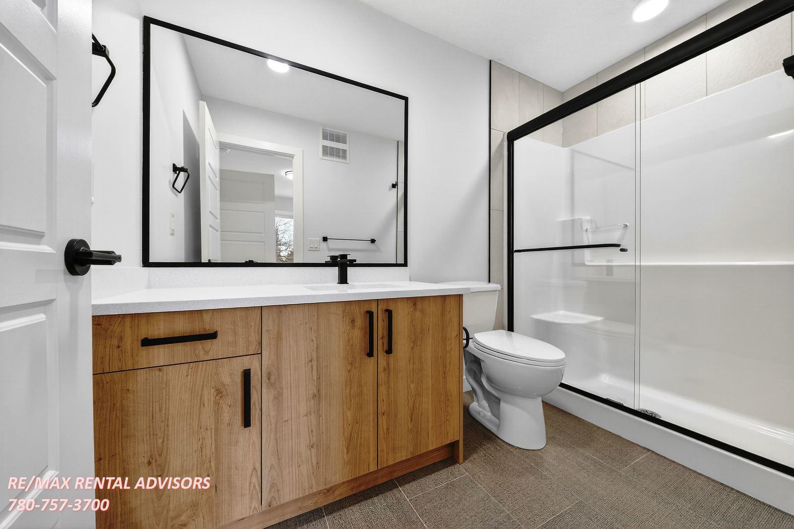  UPPER 12423 112 Avenue Northwest - Photo 20