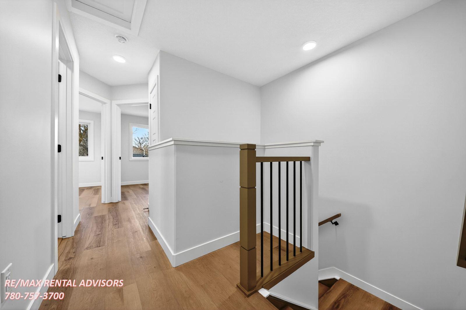  UPPER 12423 112 Avenue Northwest - Photo 14