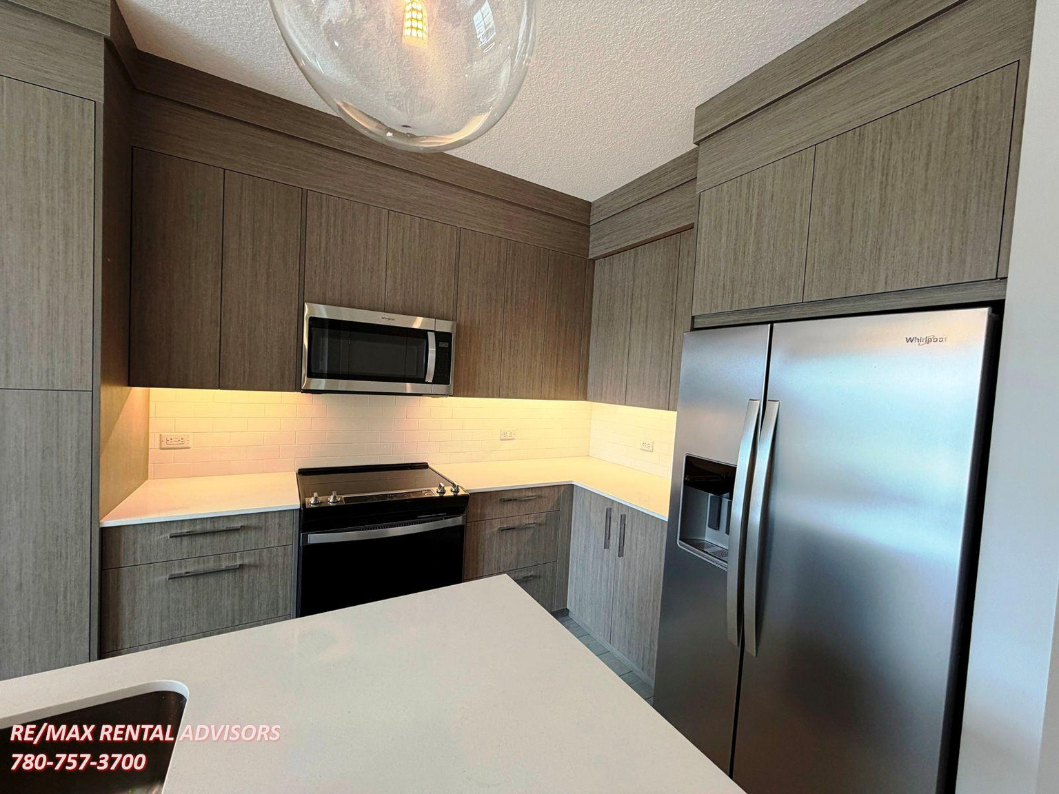 #1208 63 Corner Glen Crescent Northeast - Photo 3