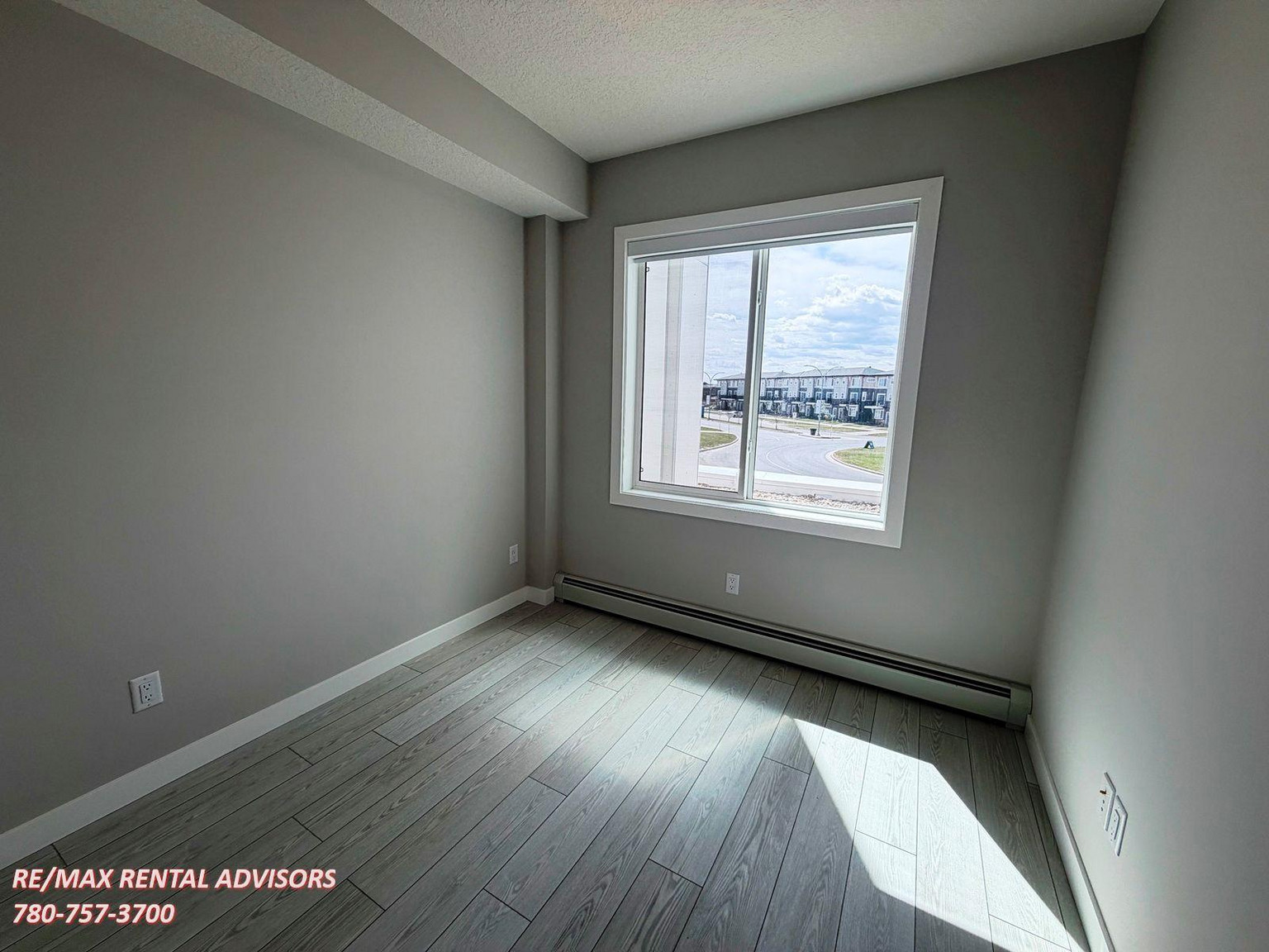  #1208 63 Corner Glen Crescent Northeast - Photo 6