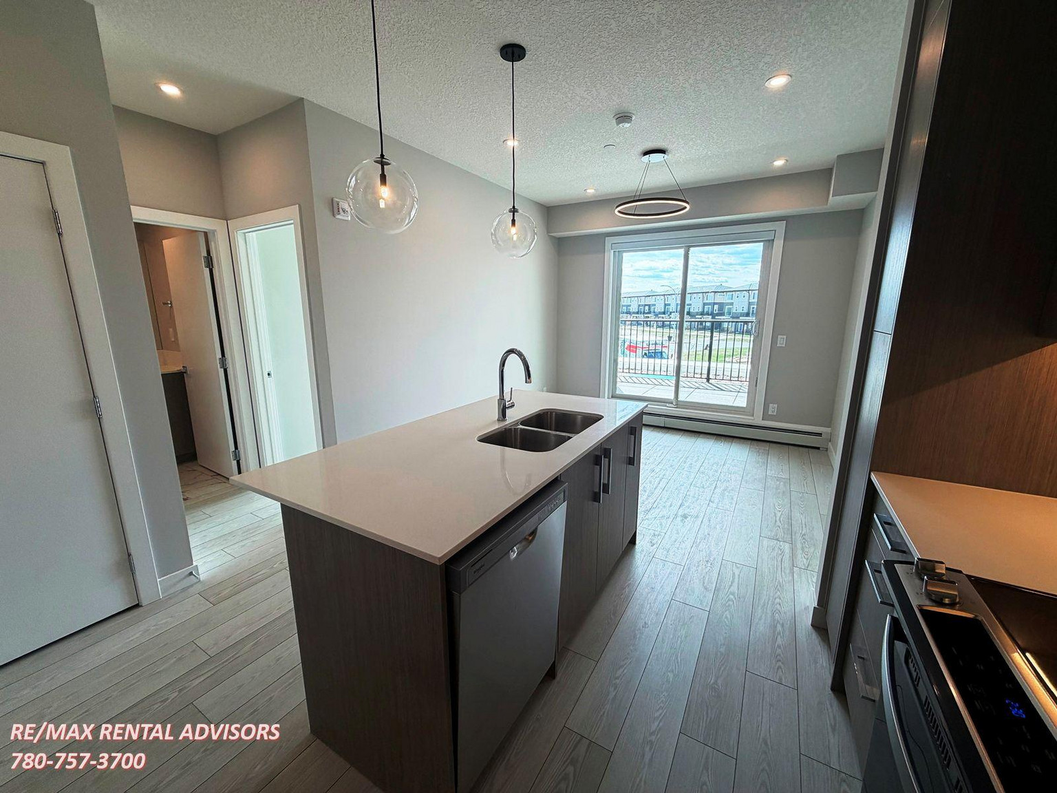  #1208 63 Corner Glen Crescent Northeast - Photo 4