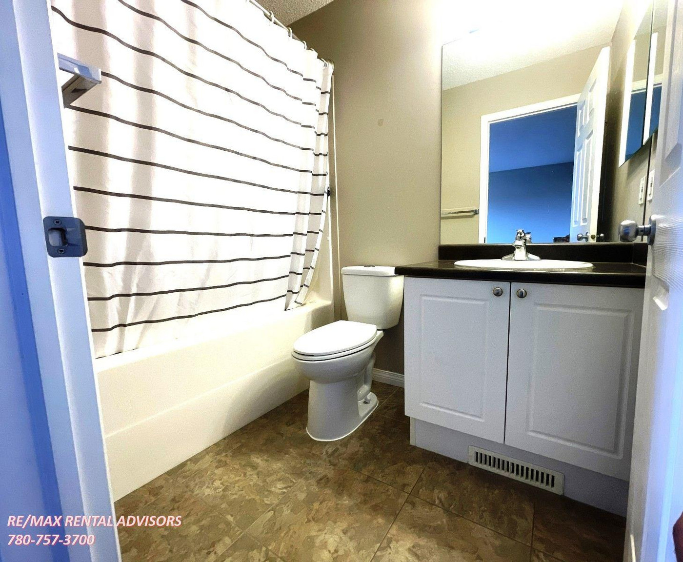  #9 2004 Grantham Court Northwest - Photo 20