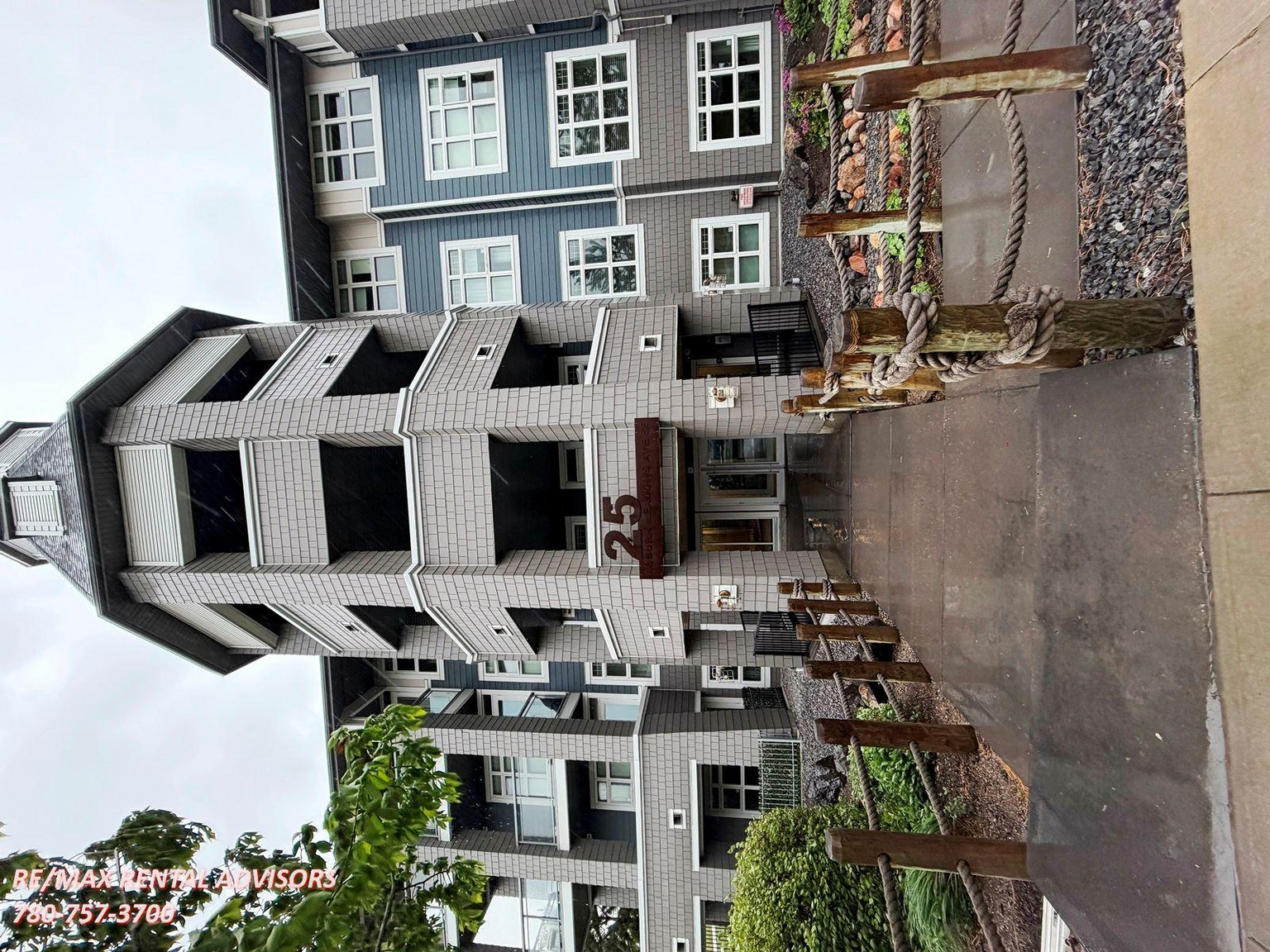  #33 25 Auburn Meadows Avenue Southeast