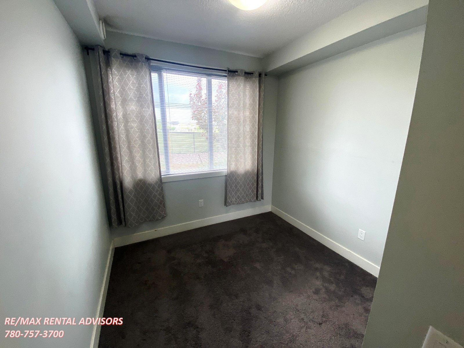  #70 446 Allard Boulevard Southwest - Photo 9